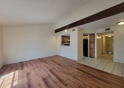 1324 Bluffview Drive - Photo 1