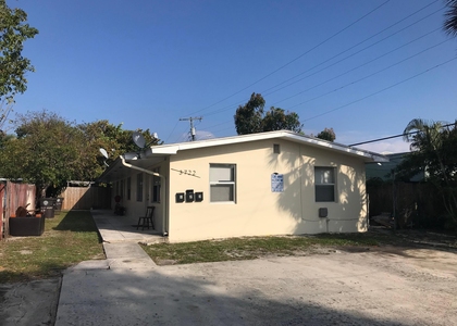 3722 Henry Avenue - Photo 1
