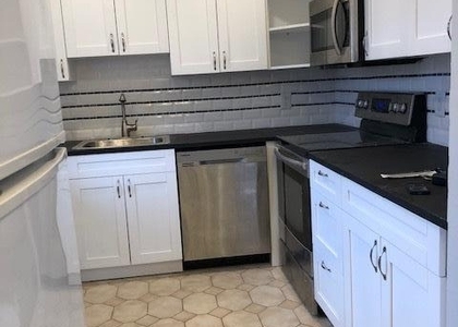 368 Brittany Avenue - Photo 1