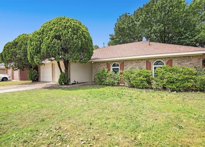1113 Roaring Springs Drive - Photo 1
