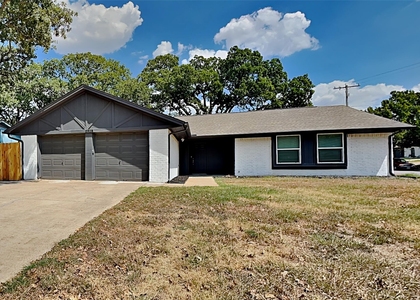 6908 Briardale Drive - Photo 1