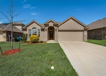 828 Sky Top Drive - Photo 1