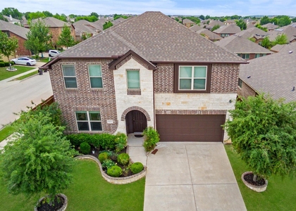 801 Oriel Circle - Photo 1