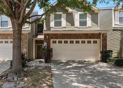 7913 Hannah Street - Photo 1