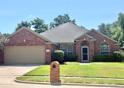 1584 Meadowview - Photo 1