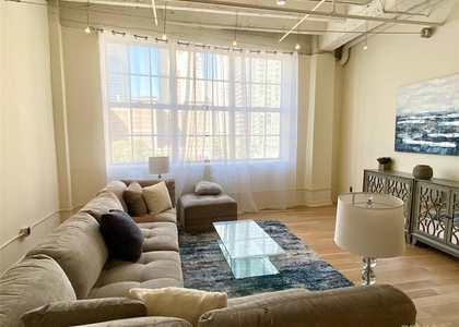 312 W 5th Street - Photo 1