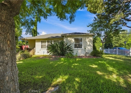 5017 Rubio Avenue - Photo 1