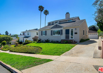 12100 Marine Street - Photo 1