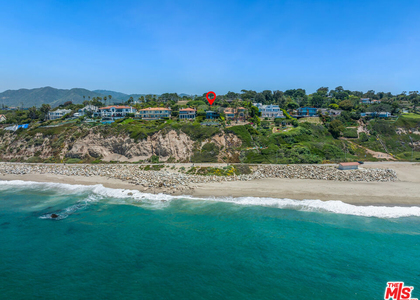 7089 Birdview Avenue - Photo 1