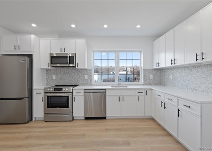 9 Lagrange Avenue - Photo 1