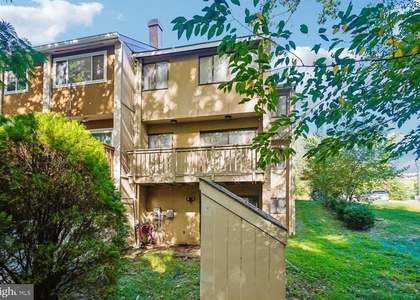 15285 Flintlock Terrace - Photo 1