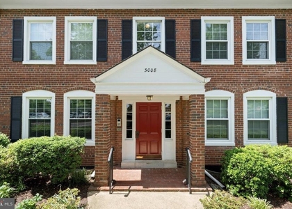 3008 S Abingdon Street - Photo 1
