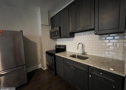 521 S 41st Street - Photo 1