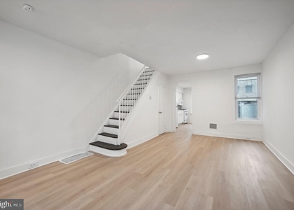 1627 S Ringgold Street - Photo 1