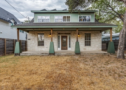 1604 Walnut Ave - Photo 1