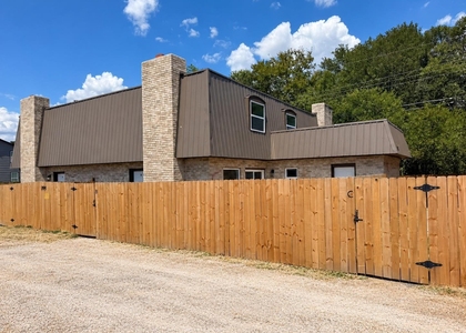 2904 Sweeney Ln - Photo 1