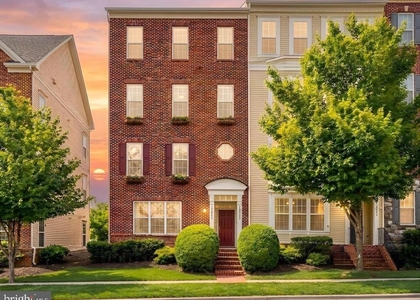 13043 Clarksburg Square Road - Photo 1