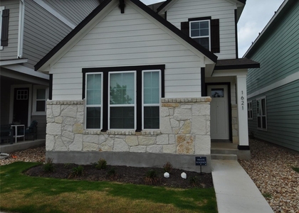 1621 Bella Dr - Photo 1