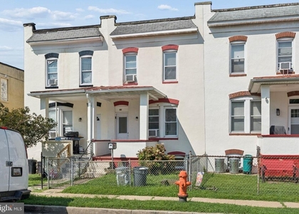 540 46th Street - Photo 1