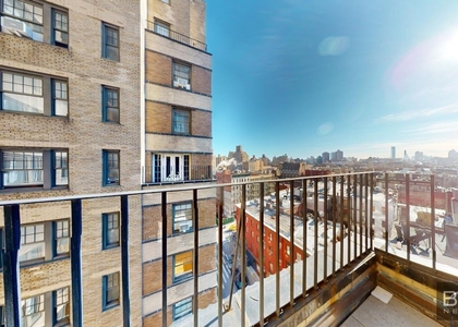 95 Christopher Street - Photo 1
