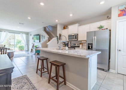 575 Oakleaf Plantation Parkway - Photo 1