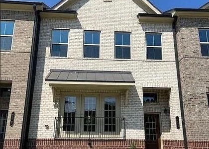 369 Commons Avenue - Photo 1