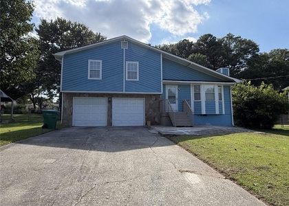 2773 Bronco Trail - Photo 1