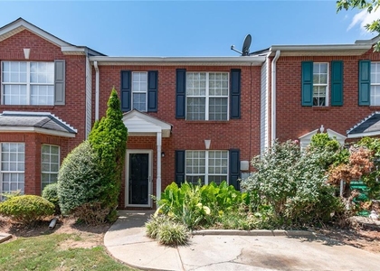5550 Strathmoor Manor Circle - Photo 1
