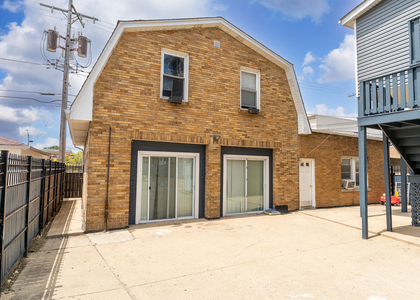 2530 N Neva Avenue - Photo 1