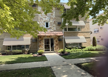 10405 S Keating Avenue - Photo 1