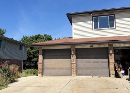 311 Dawn Court - Photo 1
