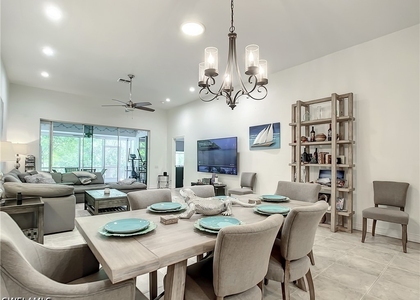 725 Mainsail Place - Photo 1