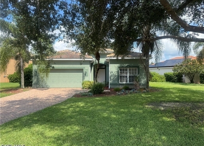 2673 Fishtail Palm Court - Photo 1