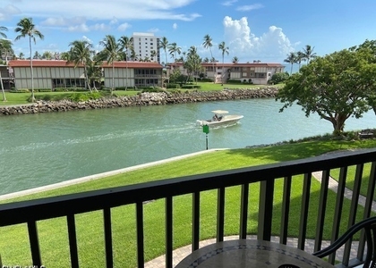 2305 Gulf Shore Boulevard N - Photo 1