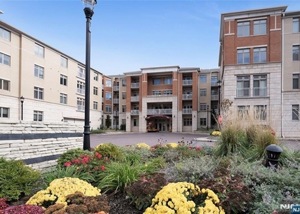 7400 River - Photo 1