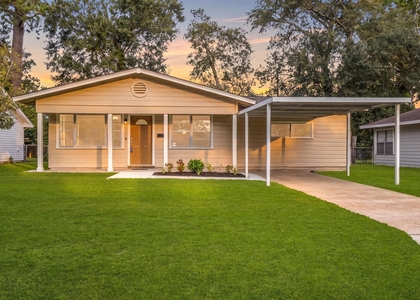 695 Callaway Drive - Photo 1