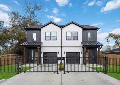 964 Lucky Street - Photo 1