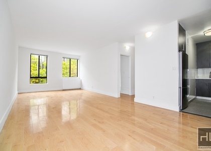 West 53 Street - Photo 1