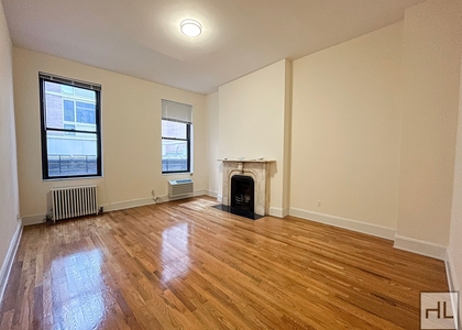 East 24 Street - Photo 1