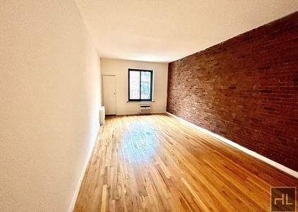 East 80th Street - Photo 1