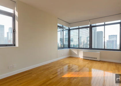West 48th Street - Photo 1