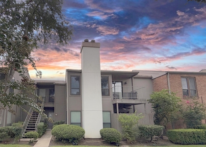1201 Bering Drive - Photo 1
