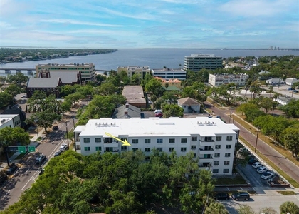 406 W Cedar Street - Photo 1