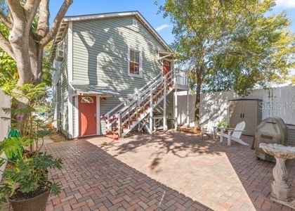 309 S Orleans Avenue - Photo 1
