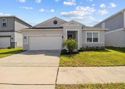625 Overpool Avenue - Photo 1