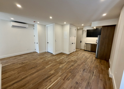 3092 Farragut rd - Photo 1