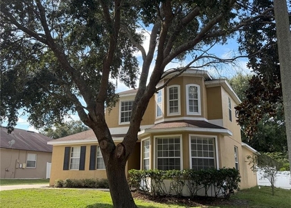 554 Hiawatha Palm Place - Photo 1