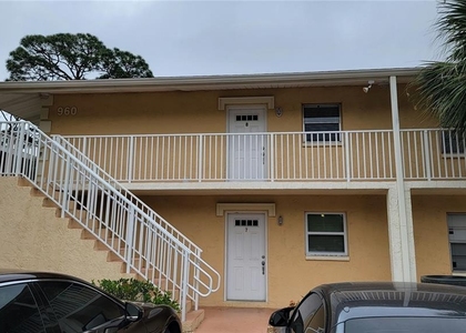 960 Lacosta Circle - Photo 1