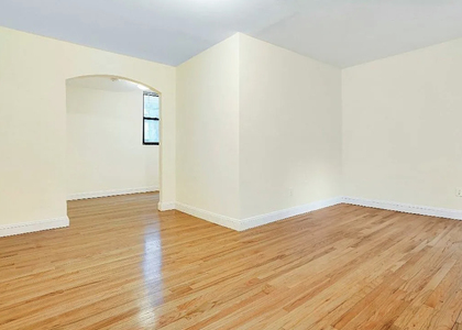  East 24th Street - Photo 1