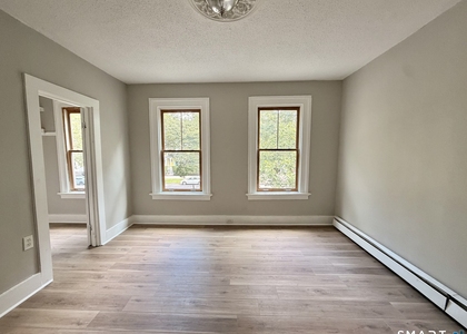 490 Howard Avenue - Photo 1